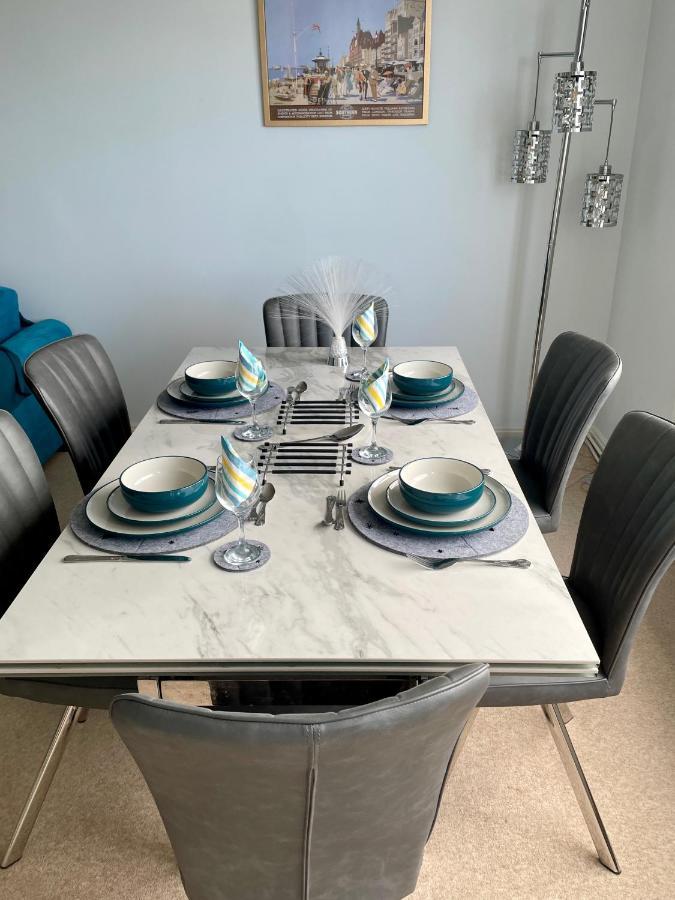 Apartmán Seascape With Outstanding Sea Views Hove Exteriér fotografie