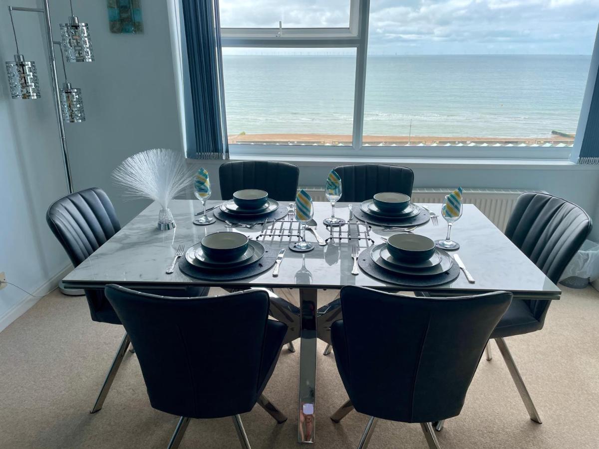 Apartmán Seascape With Outstanding Sea Views Hove Exteriér fotografie